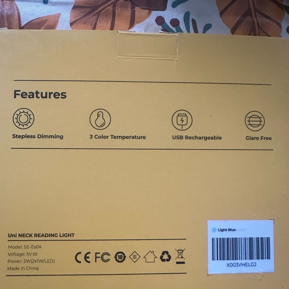 Uni Enclize Neck Reading Light - Picture 2 of 3